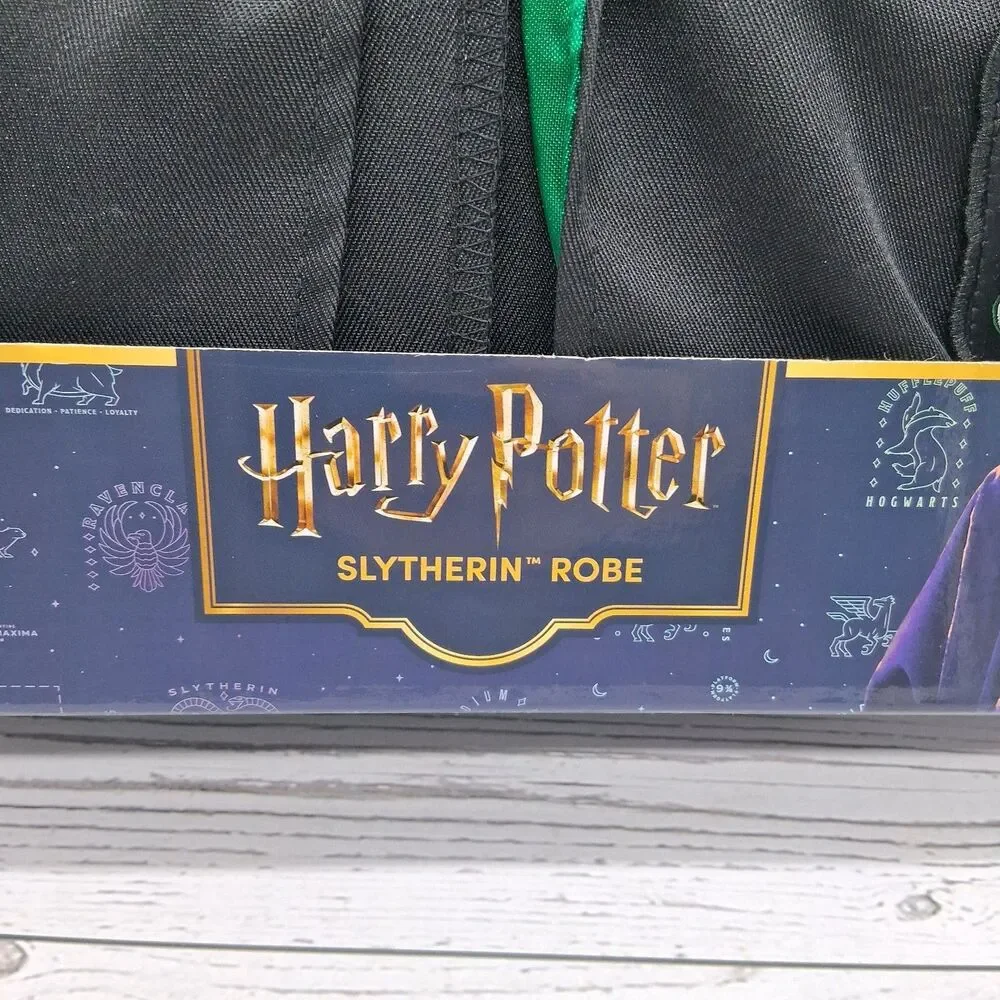 Harry Potter Slytherin Robe for Kids Fits Sizes 10-12x Jakks Pacific (New)